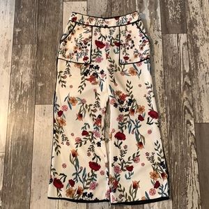 Cropped Flower pants by Anthropologie